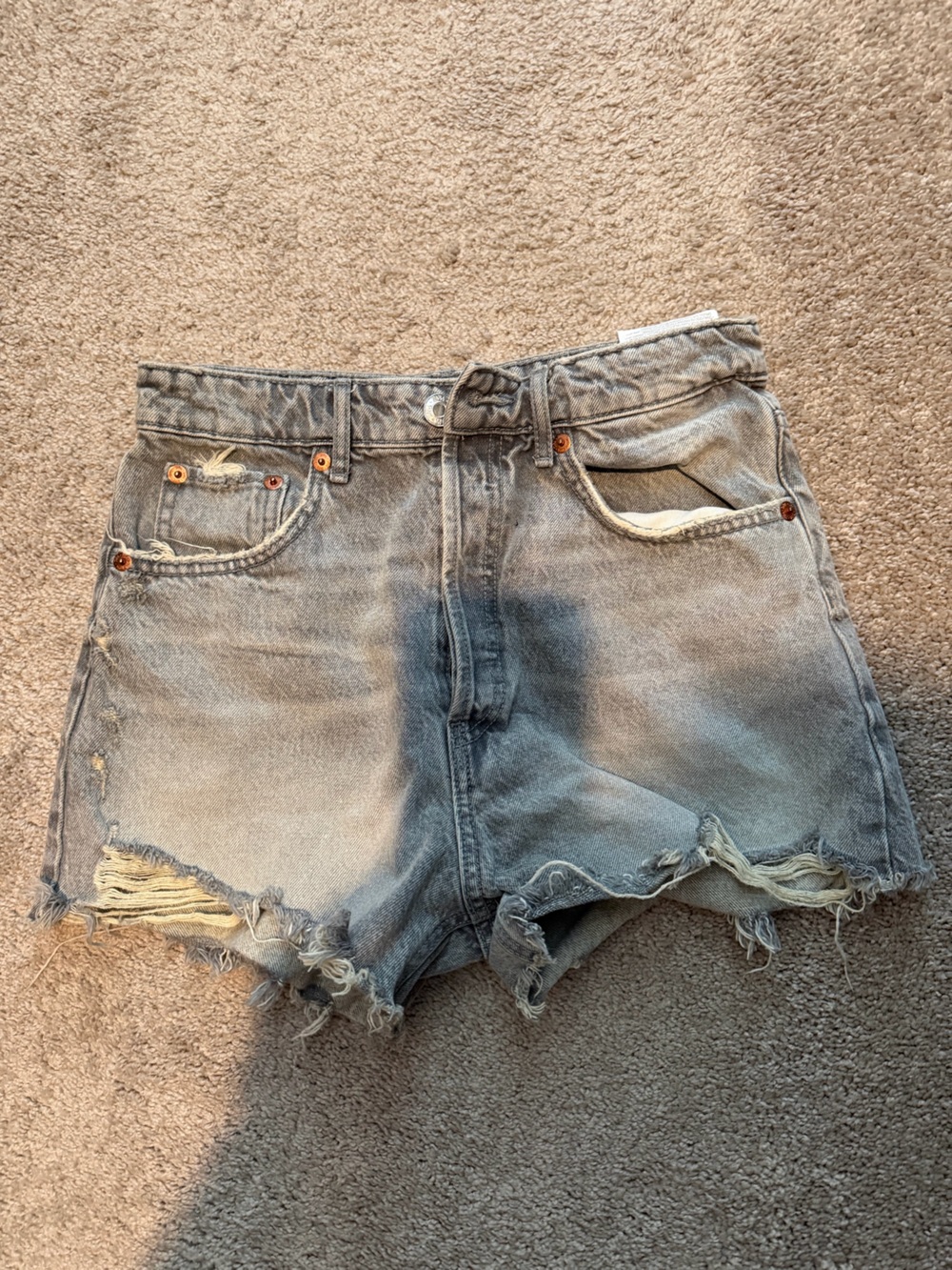 Zara Distressed Light Gray Denim Shorts